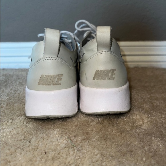 Nike air max Thea Joli beige cream white - Picture 3 of 13